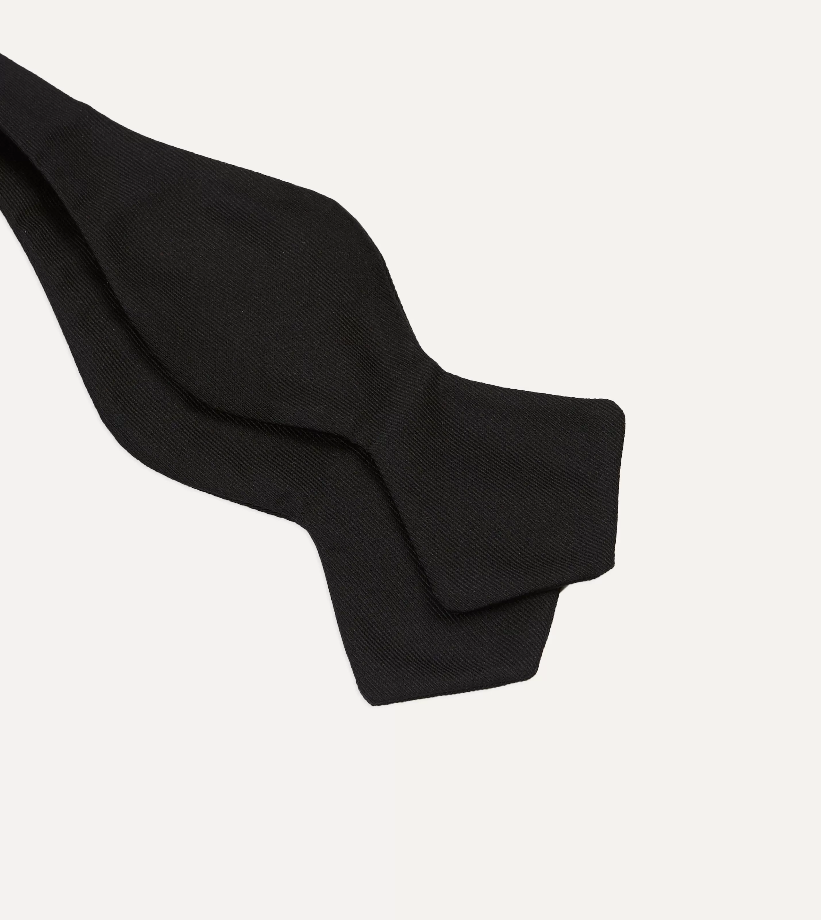 Drake’s Plain Ties | Bow Ties | Black Self-Tie Silk Batwing Bow Tie