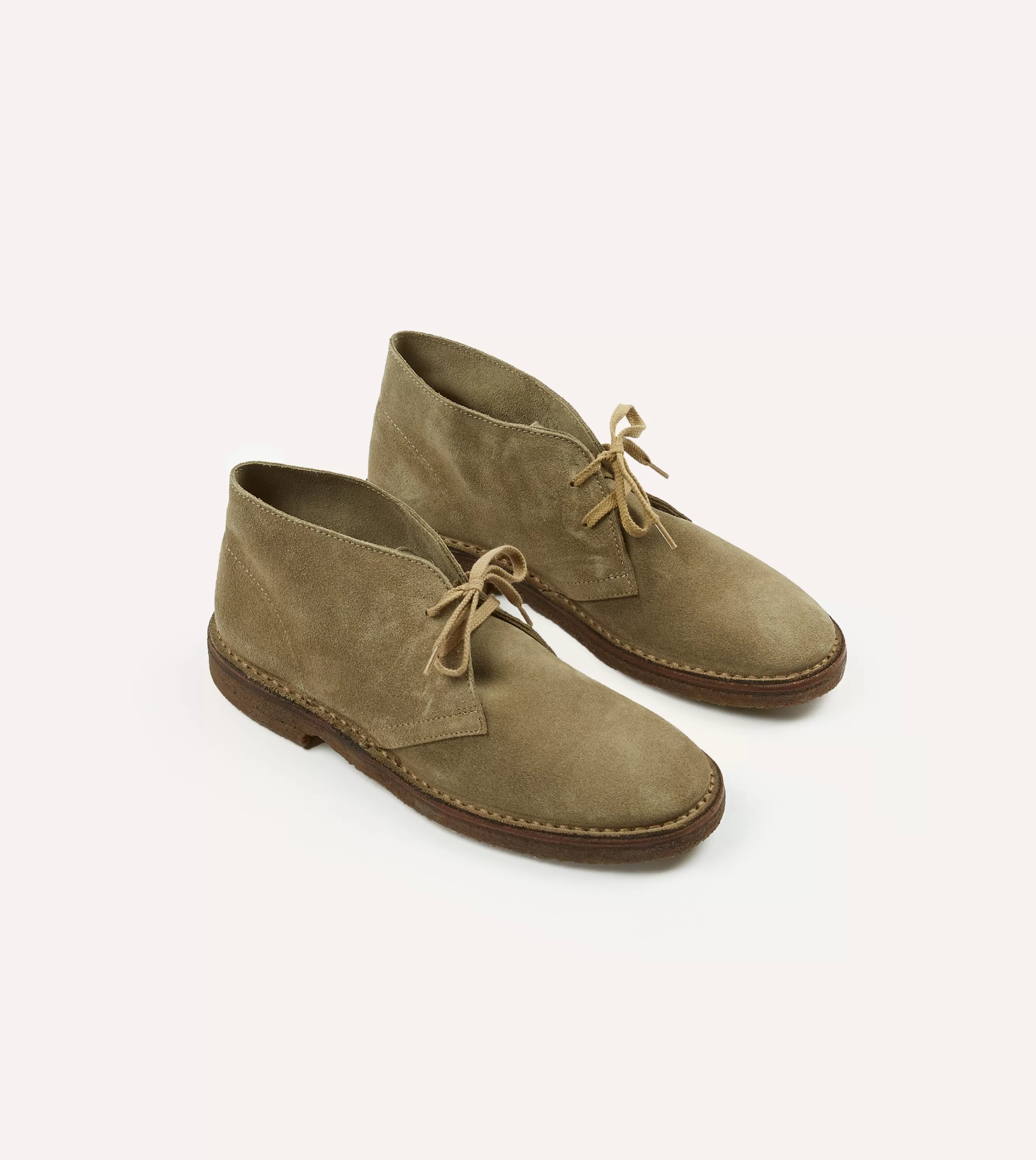 Drake’s Footwear | Chukkas | Clifford Desert Boot Suede Sand